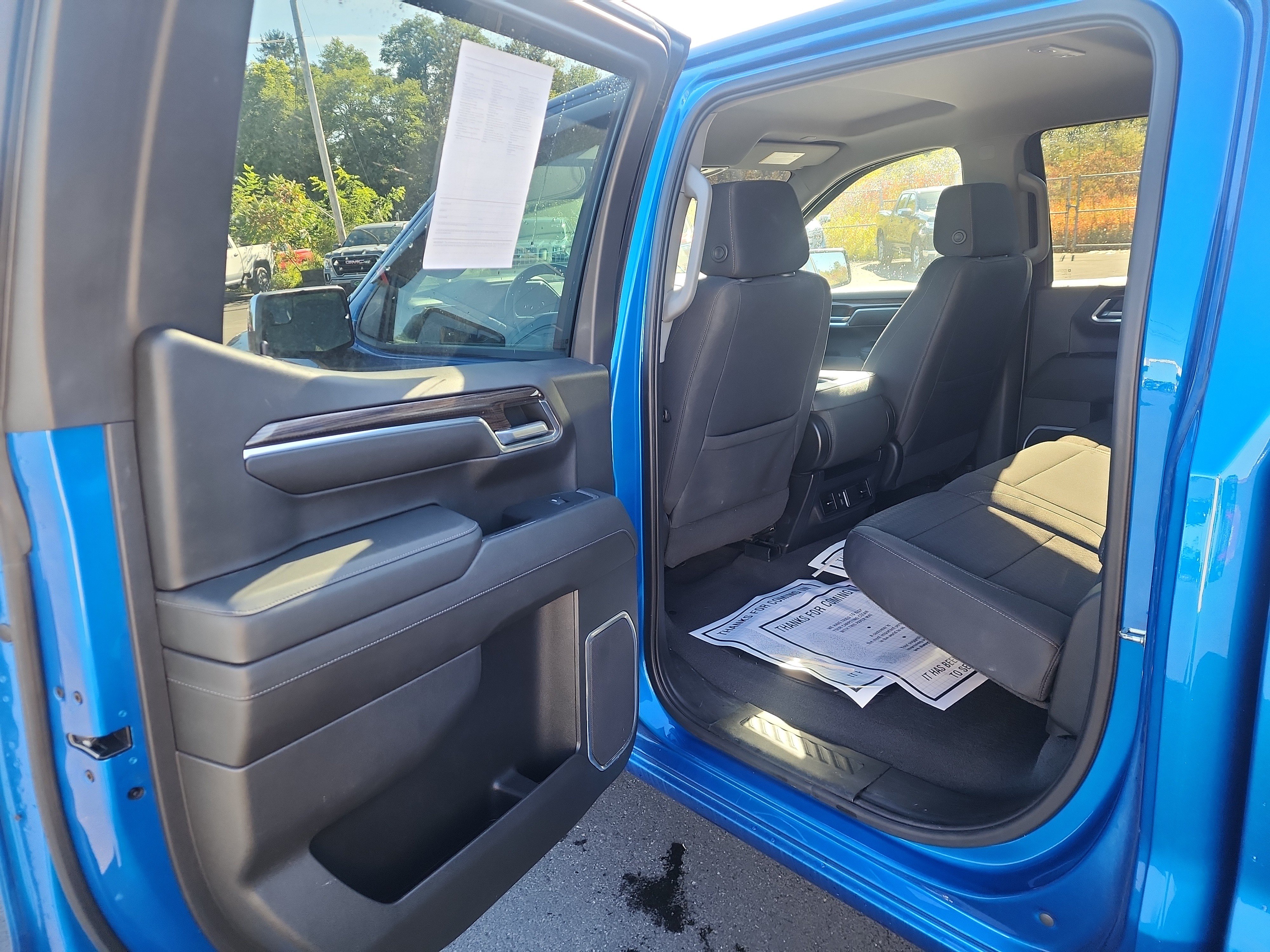 Certified 2022 Chevrolet Silverado 1500 LT AWD/4WD image 24