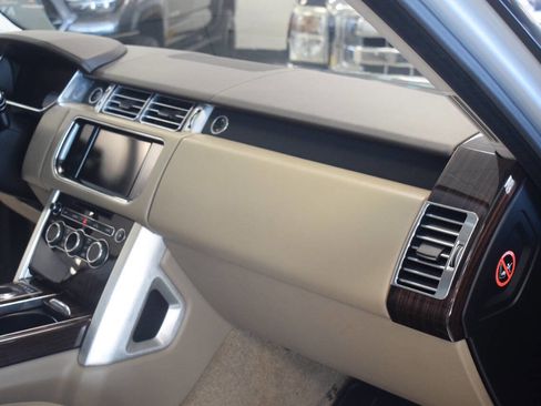 Used 2014 Land Rover Range Rover Supercharged AWD/4WD image 44