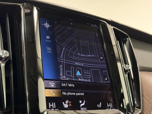 Used 2021 Volvo XC60 T6 Momentum image 20