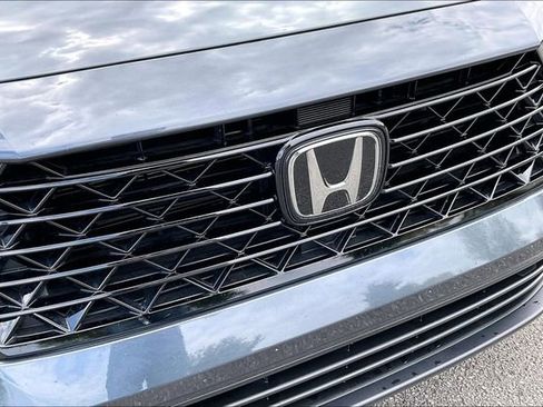 Used 2024 Honda Accord EX image 25