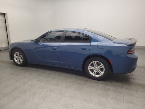 Used 2020 Dodge Charger SXT RWD image 3