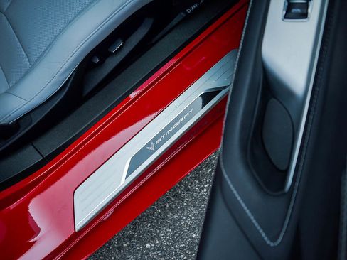 Used 2020 Chevrolet Corvette Stingray Coupe w/ Z51 Performance Package RWD image 21