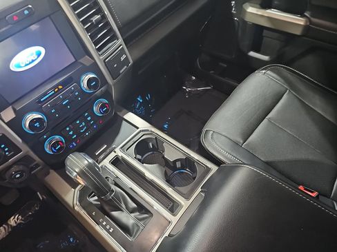 Used 2018 Ford F150 Lariat w/ Equipment Group 502A Luxury AWD/4WD image 26