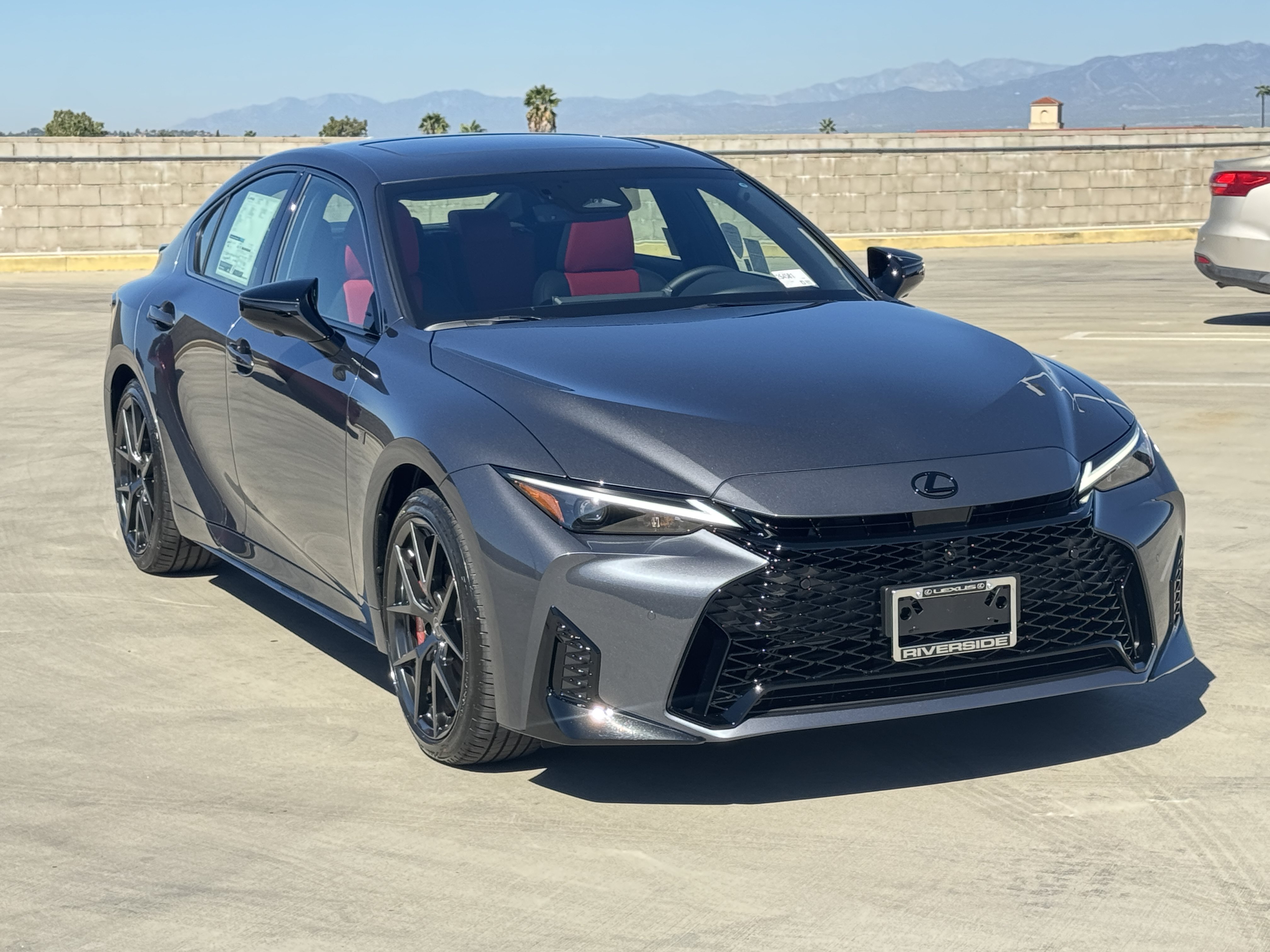 Used 2025 Toyota Camry XSE FWD image 2