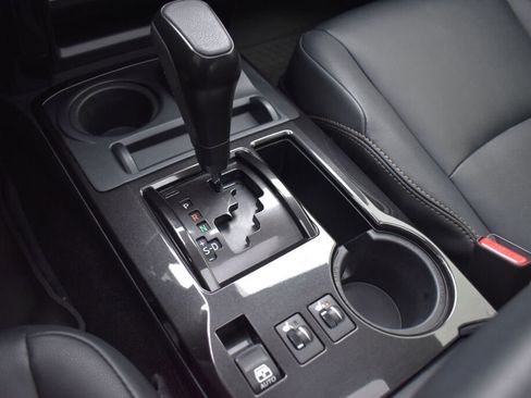 Certified 2023 Toyota 4Runner 40th Anniversary SE image 13