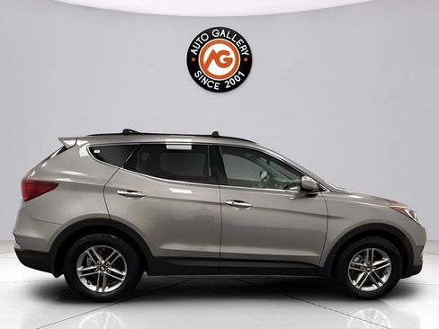 Used 2018 Hyundai Santa Fe Sport w/ 2.4L Value Package 02 FWD image 2