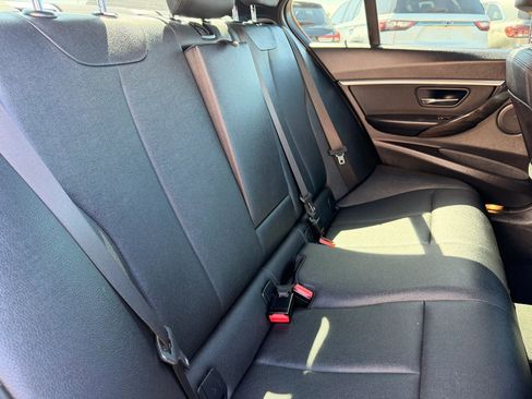 Used 2017 BMW 330i Sedan RWD image 34