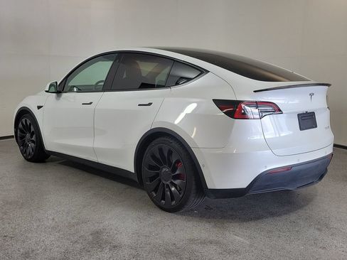 Used 2022 Tesla Model Y Performance AWD/4WD image 6