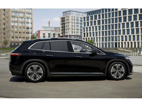 New 2026 Mercedes-Benz EQS 400 4MATIC SUV image 15