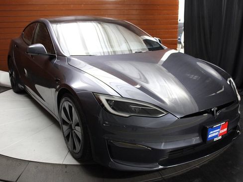 Used 2023 Tesla Model S AWD image 50
