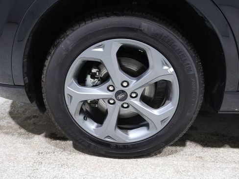 Used 2024 Ford Escape ST-Line image 7