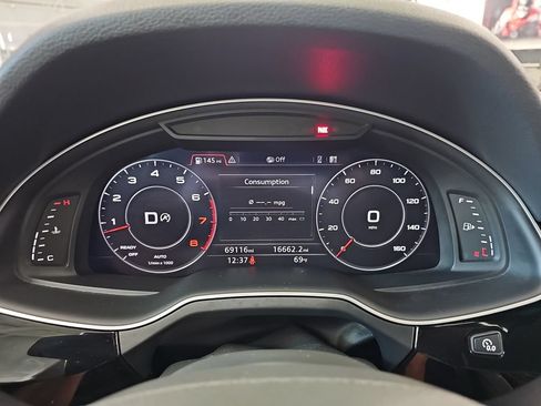 Used 2019 Audi Q7 3.0T Premium Plus AWD/4WD image 14