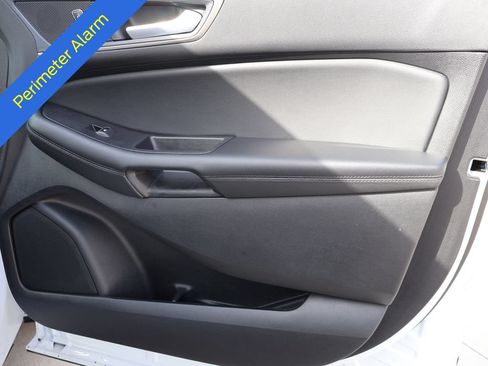 Certified 2024 Ford Edge SEL w/ Convenience Package AWD/4WD image 10
