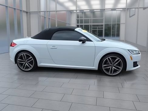Used 2017 Audi TT 2.0T w/ Technology Package AWD/4WD image 9