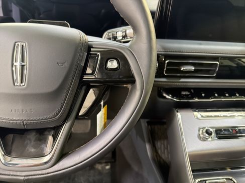 New 2026 Lincoln Aviator 2WD image 15
