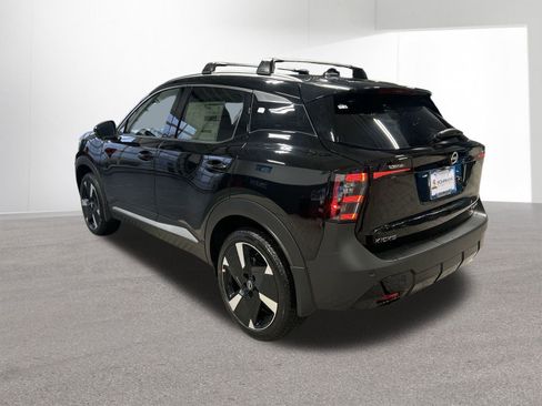 New 2026 Nissan Kicks SR w/ Cold Weather Package image 36