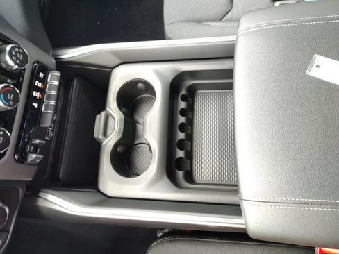 New 2026 RAM 1500 Big Horn w/ Night Edition AWD/4WD image 23