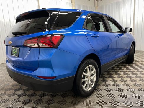 Certified 2024 Chevrolet Equinox LS w/ LS Convenience Package FWD image 43