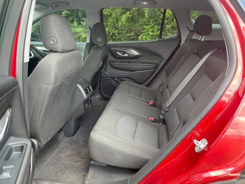 Used 2023 GMC Terrain SLE w/ Driver Convenience Package FWD image 35