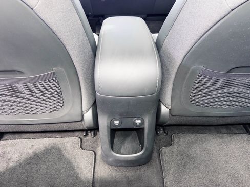 Used 2024 Hyundai Ioniq 5 Limited AWD/4WD image 22