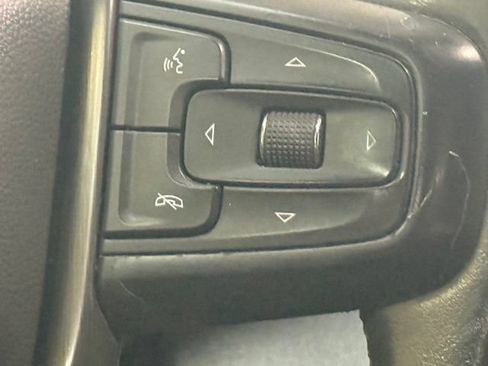 Used 2020 GMC Sierra 1500 AT4 w/ AT4 Premium Package AWD/4WD image 18