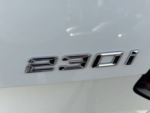 Used 2024 BMW 230i Coupe w/ Premium Package RWD image 11