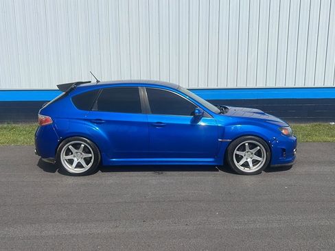 Used 2009 Subaru Impreza WRX STI AWD/4WD image 4