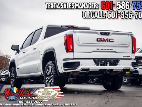 Used 2023 GMC Sierra 1500 AT4 w/ AT4 Premium Package image 4