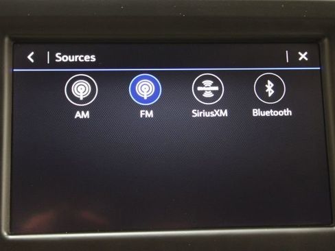 Used 2024 Chevrolet Equinox LT image 47