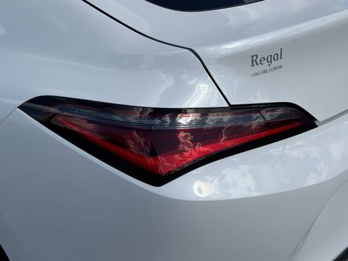 New 2026 Acura Integra image 8