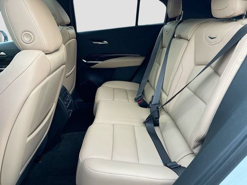Used 2025 Cadillac XT4 Premium Luxury w/ Technology Package AWD/4WD image 25