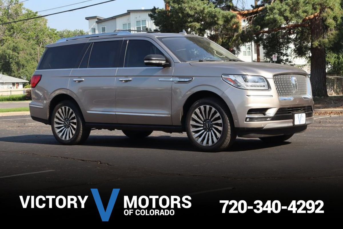 Used 2018 Lincoln Navigator Reserve w/ Technology Package AWD/4WD image 1