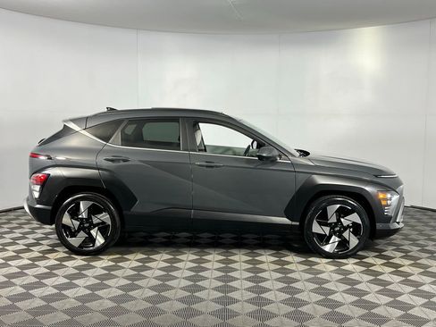 Used 2024 Hyundai Kona Limited image 3