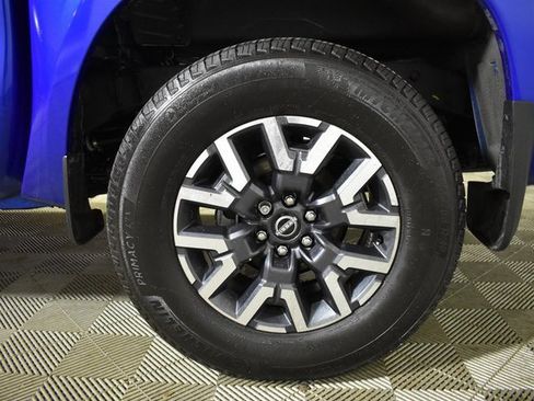 Certified 2024 Nissan Frontier SL image 45