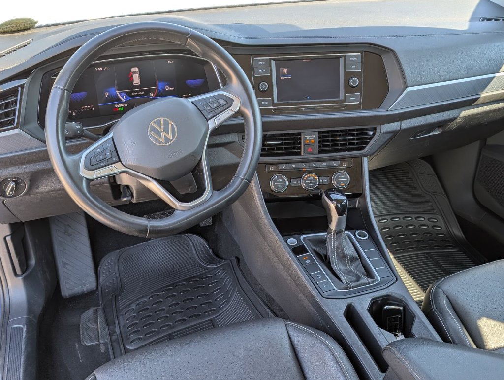 Used 2024 Volkswagen Jetta SE FWD image 36