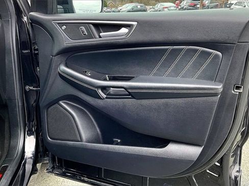Used 2020 Ford Edge ST w/ Equipment Group 401A image 21