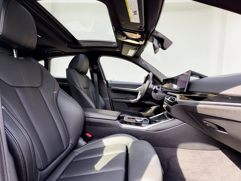 Used 2024 BMW i4 eDrive35 w/ Premium Package RWD image 30
