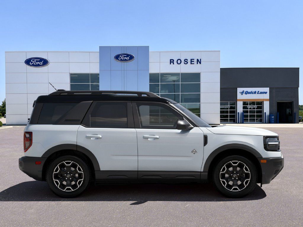 New 2026 Ford Bronco Sport Outer Banks AWD/4WD image 5