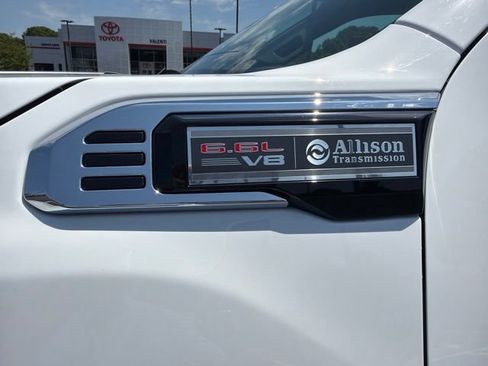 Used 2024 GMC Sierra 3500 Pro w/ Convenience Package AWD/4WD image 12