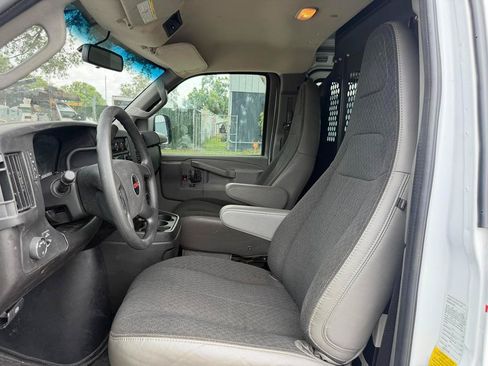 Used 2025 GMC Savana 2500 w/ Driver Convenience Package RWD image 10