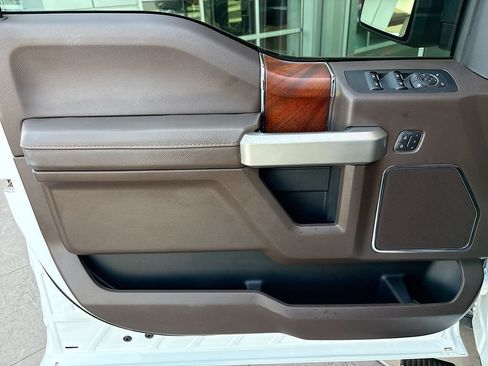 Used 2020 Ford F150 King Ranch w/ Equipment Group 601A Luxury AWD/4WD image 24