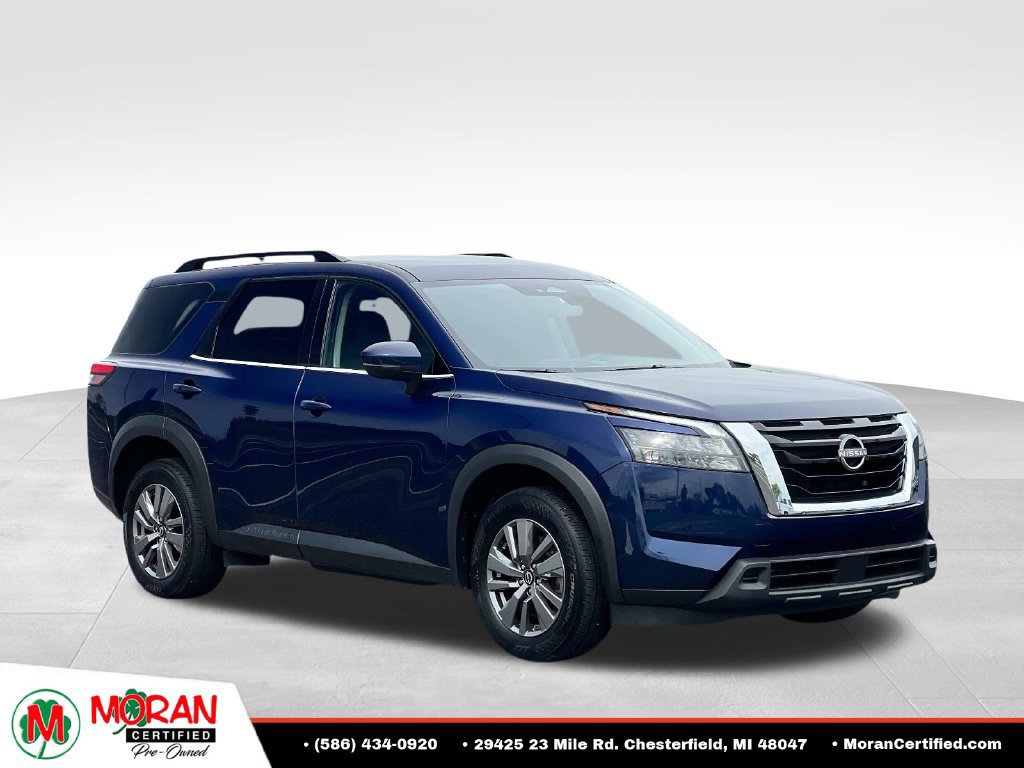 Used 2025 Nissan Pathfinder SV AWD/4WD image 7