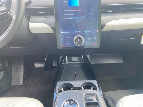 Used 2023 Ford Mustang Mach-E Premium RWD image 11