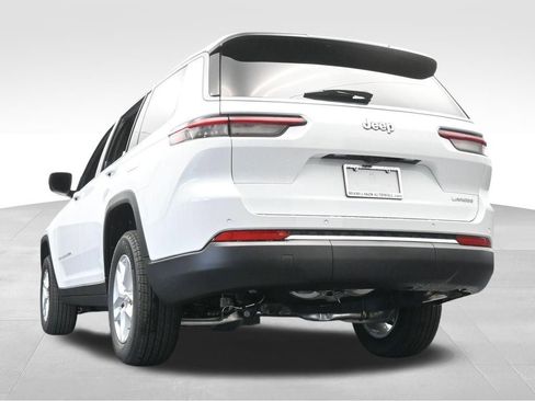 Used 2024 Jeep Grand Cherokee L Laredo w/ Luxury Tech Group I image 51