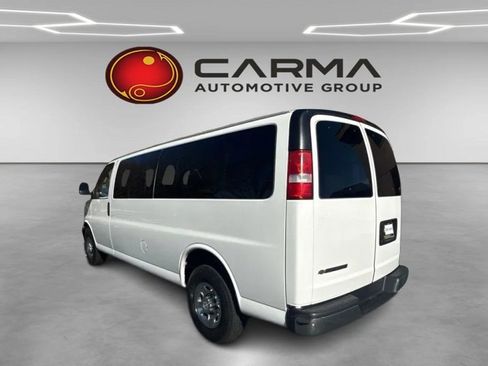 Used 2017 Chevrolet Express 3500 LT w/ LT Preferred Equipment Group image 3