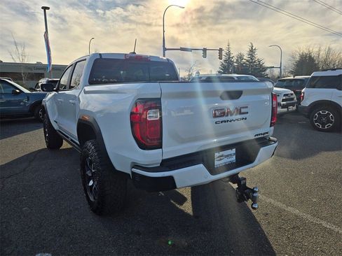 Used 2024 GMC Canyon AT4X image 7