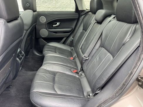 Used 2017 Land Rover Range Rover Evoque SE Premium AWD/4WD image 8
