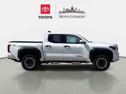 New 2026 Toyota Tacoma TRD Off-Road AWD/4WD image 2