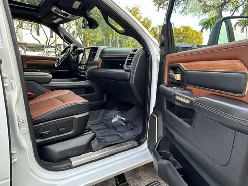 Certified 2023 RAM 3500 Limited image 37