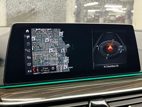 Used 2019 BMW M550i xDrive AWD/4WD image 30